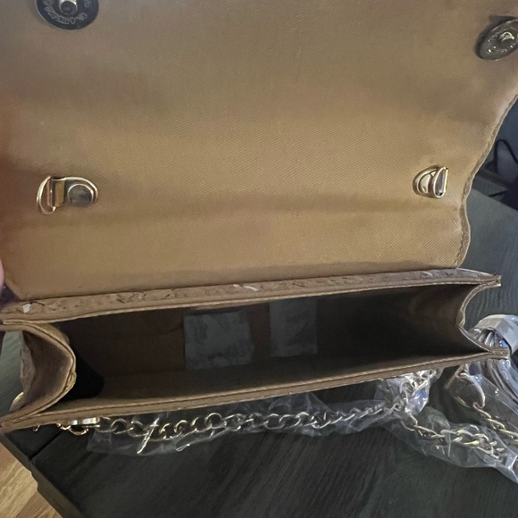 Stylish Multicolor Handbag - Picture 7 of 9